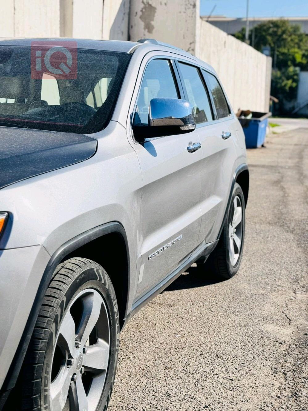 جيب جراند شيروكي